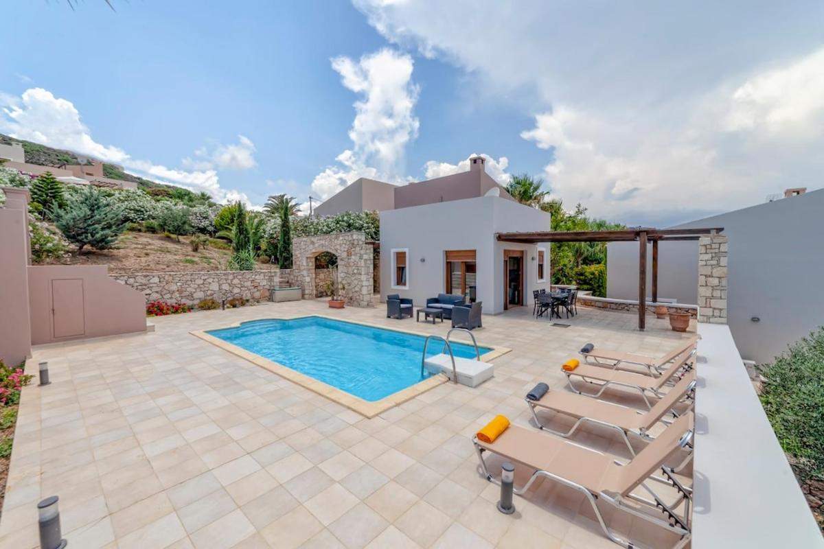 Karena Seaview Villa Gerani Chanion Eksteriør billede