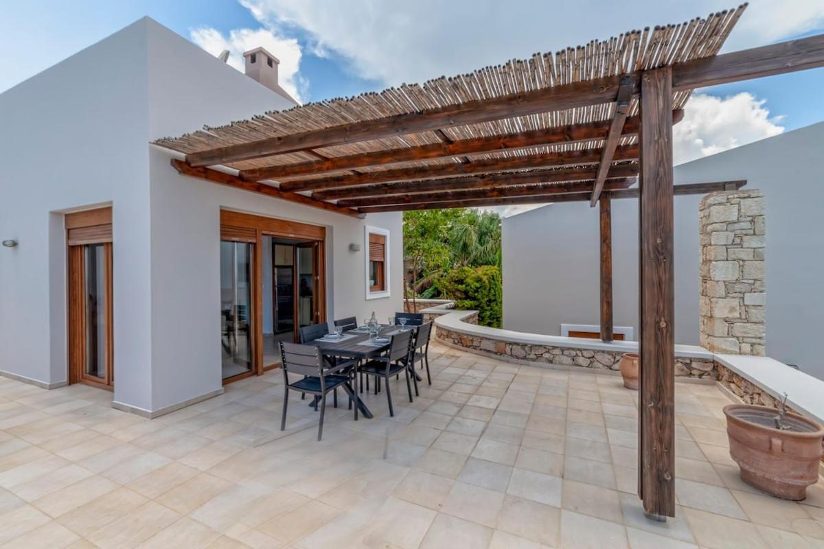 Karena Seaview Villa Gerani Chanion Eksteriør billede