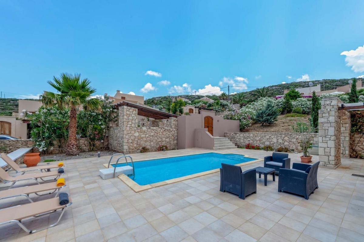 Karena Seaview Villa Gerani Chanion Eksteriør billede